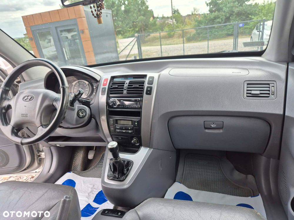 Hyundai Tucson 2.0 CRDi Premium - 23
