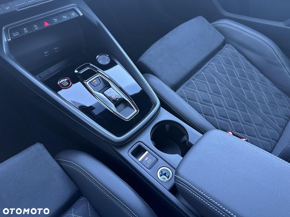 Audi S3 Limousine TFSI Quattro S tronic - 22