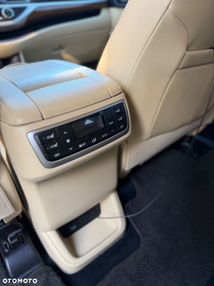 Toyota Highlander - 23