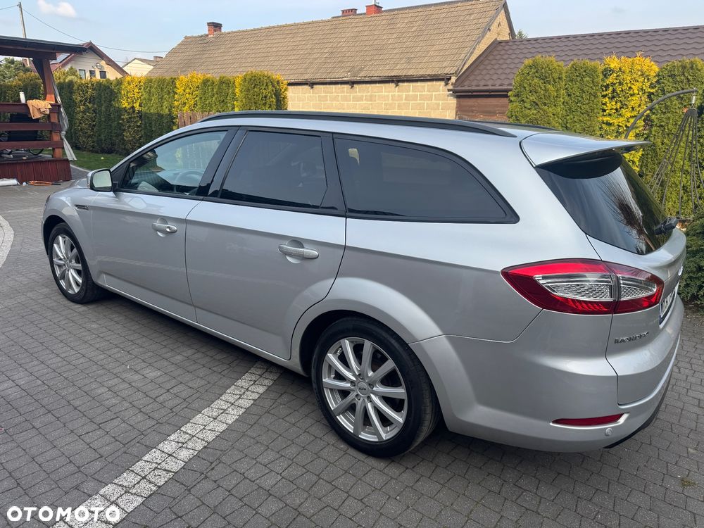 Ford Mondeo 2.0 TDCi Ghia - 3
