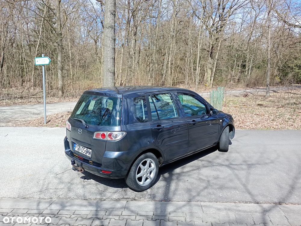 Mazda 2 - 3