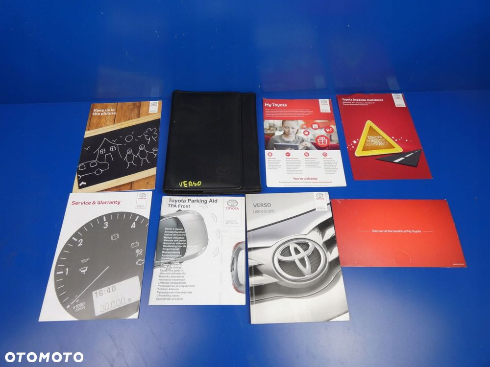 TOYOTA VERSO II LIFT INSTRUKCJA OBSŁUGI KSIĄŻKI ETUI - 1