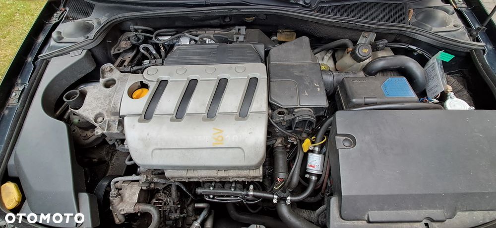Renault Laguna - 5