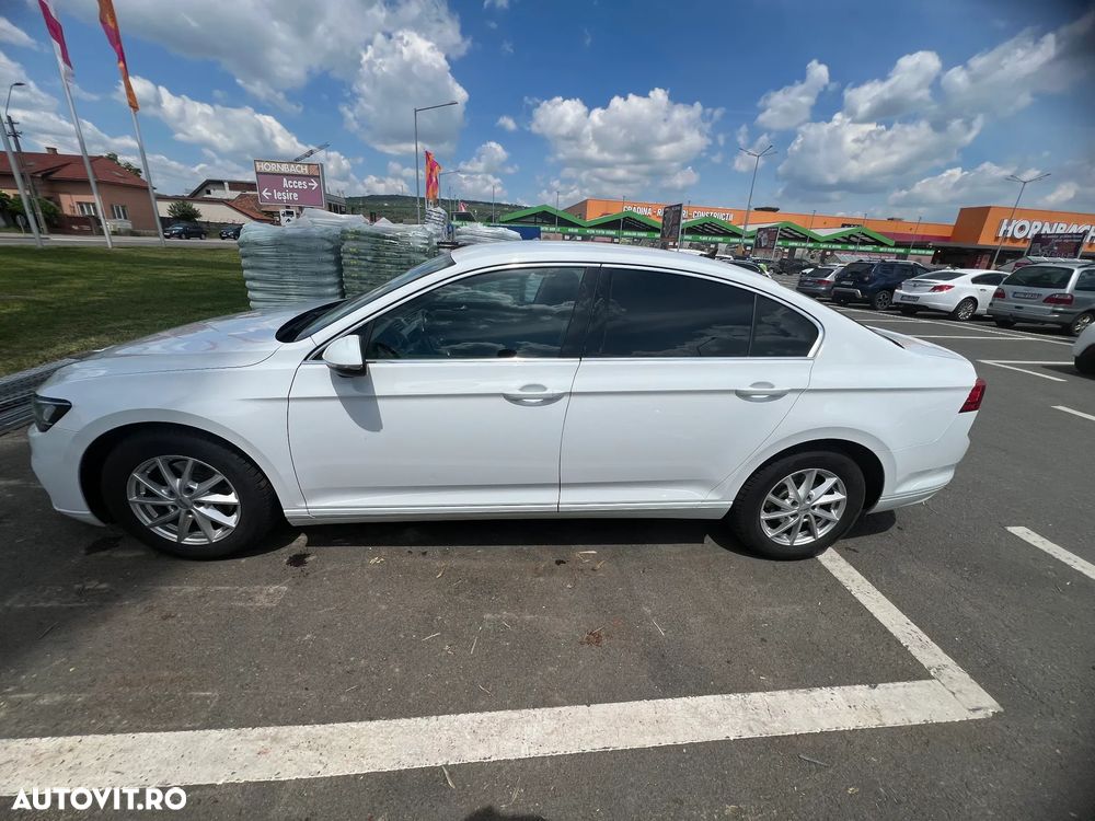 Volkswagen Passat 2.0 TDI DSG Advance - 3