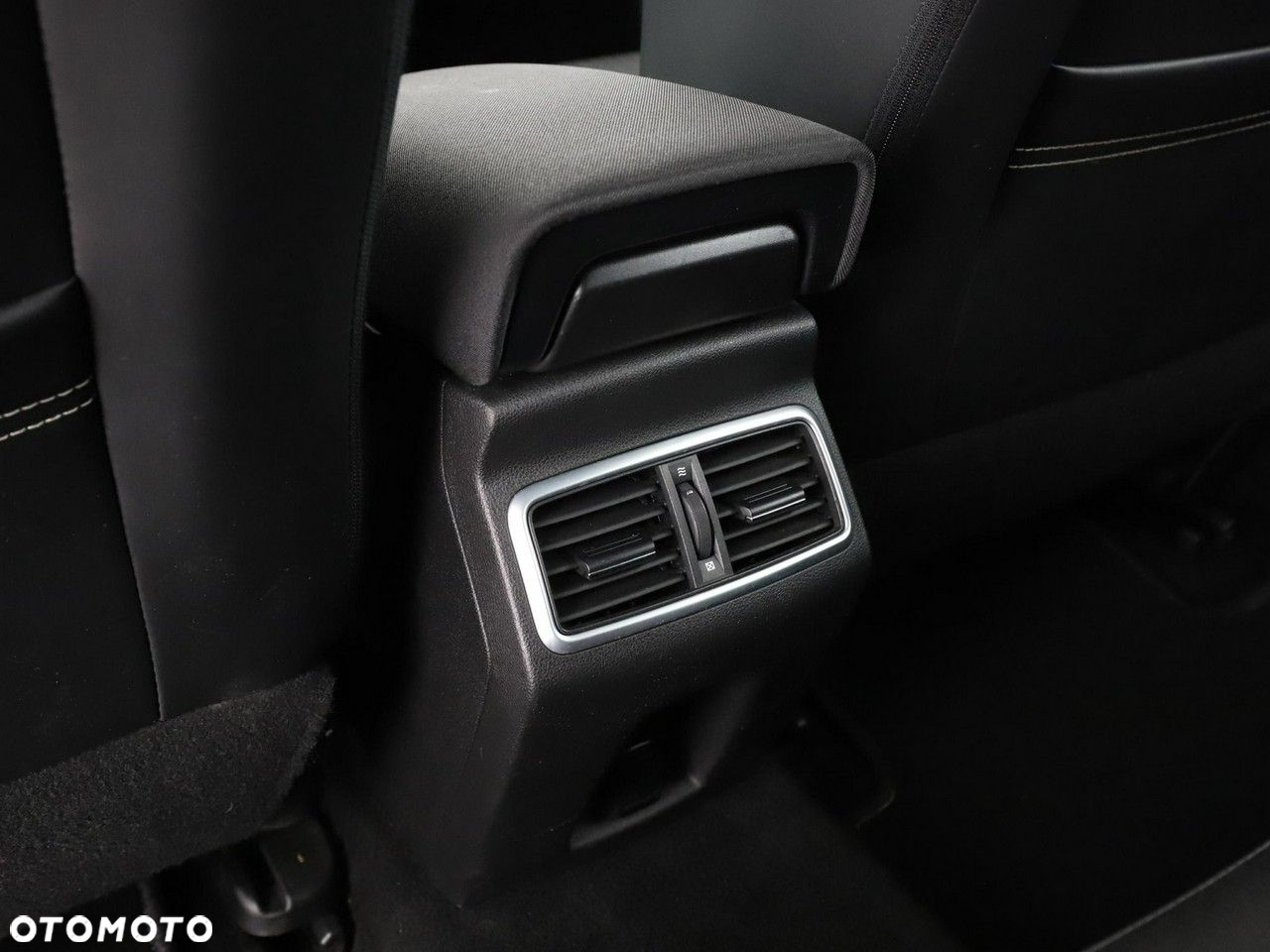 Renault Megane ENERGY TCe 130 LIMITED - 30