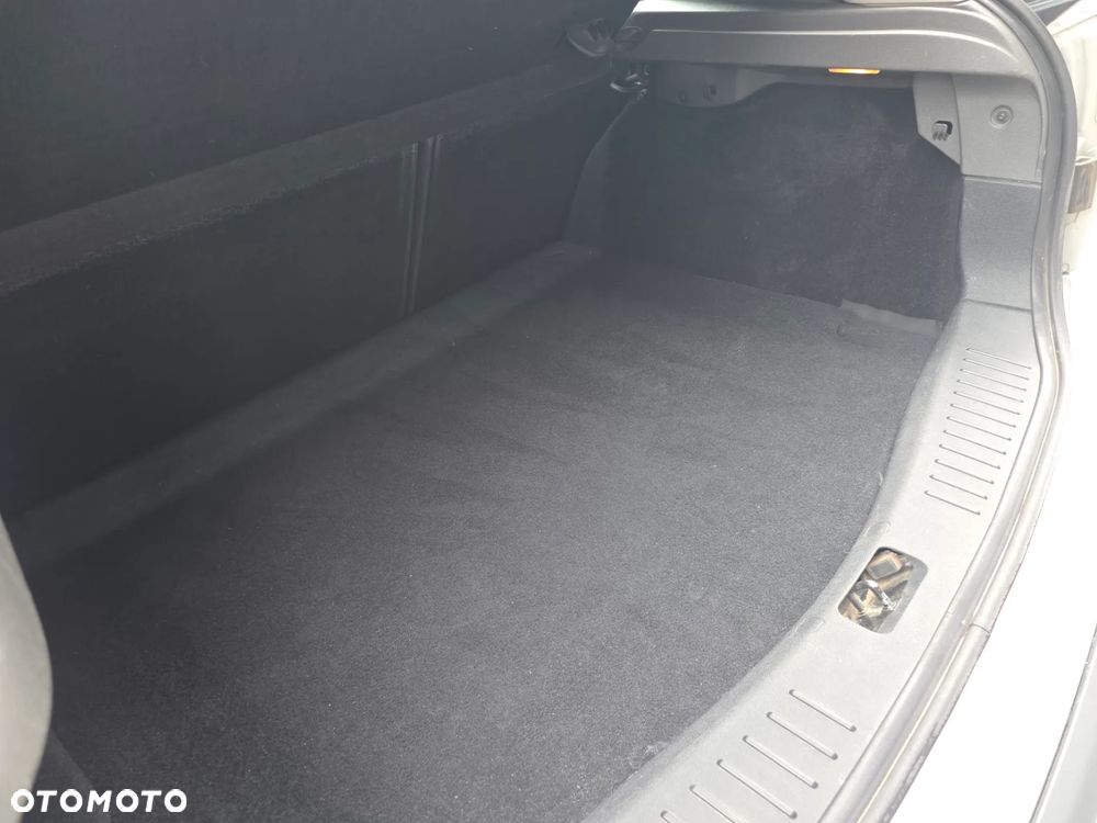 Ford Focus 1.6 Platinium X - 13