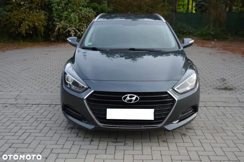 Hyundai i40 Kombi 1.7 CRDi DCT Premium - 5