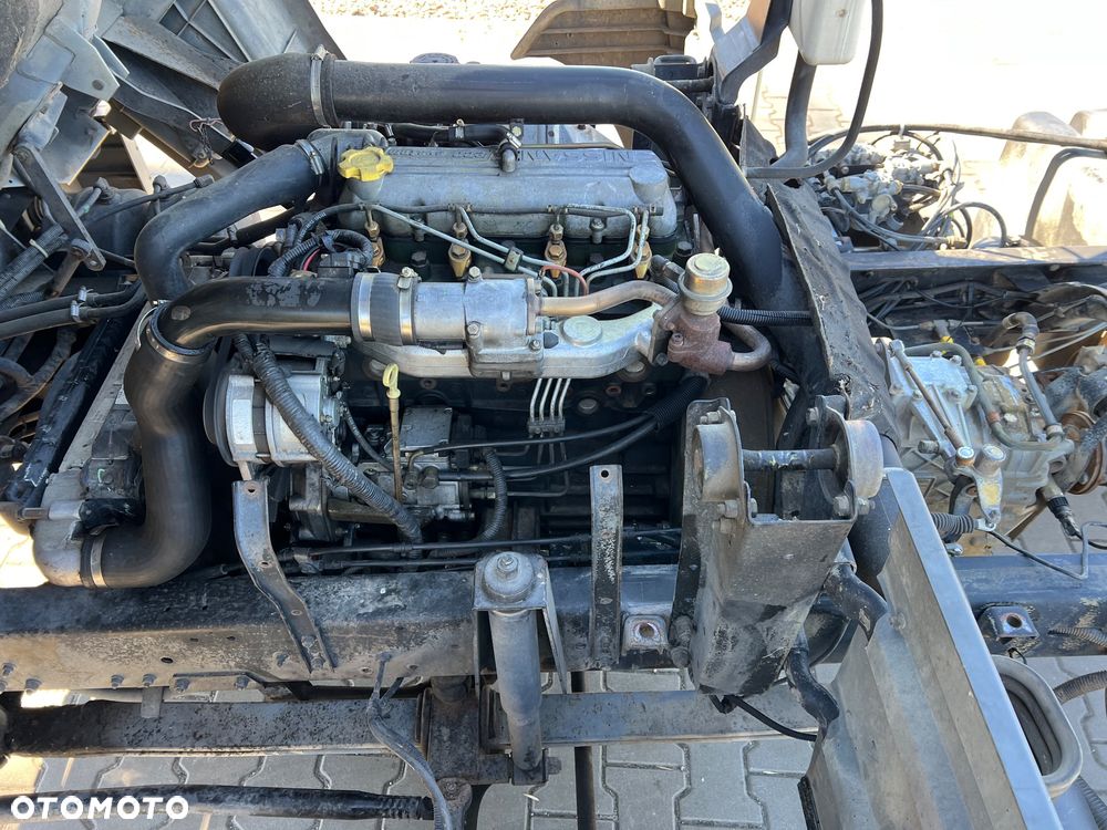 Nissan Atleon 80.140 - 40