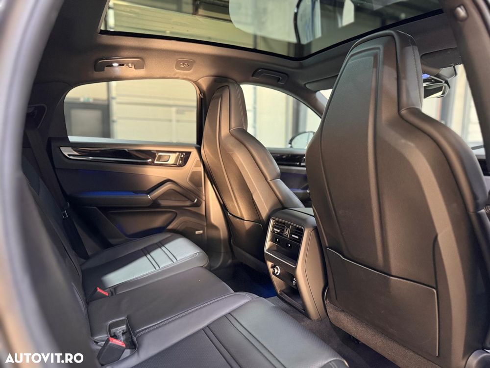 Porsche Cayenne E-Hybrid Tiptronic S - 30