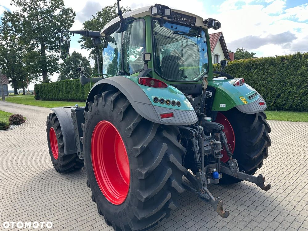 Fendt 724 S4 Vario - 14