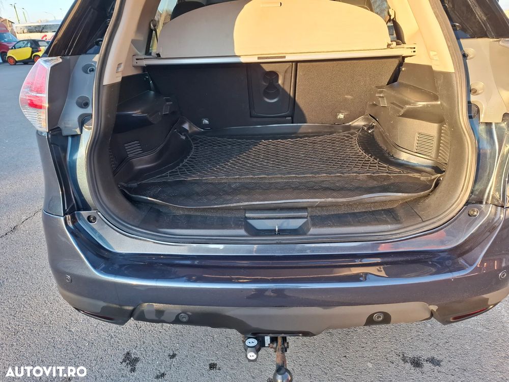 Nissan X-Trail 2.0 dCi ALL-MODE 4x4i Xtronic Tekna - 9