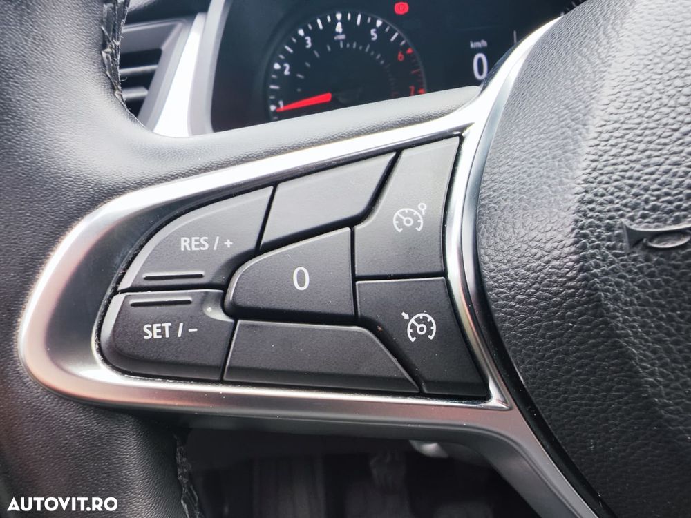 Renault Captur TCe 140 FAP Zen - 21