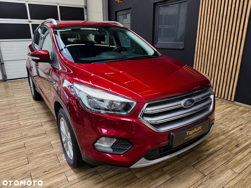 Ford Kuga 2.0 TDCi 2x4 Titanium - 4