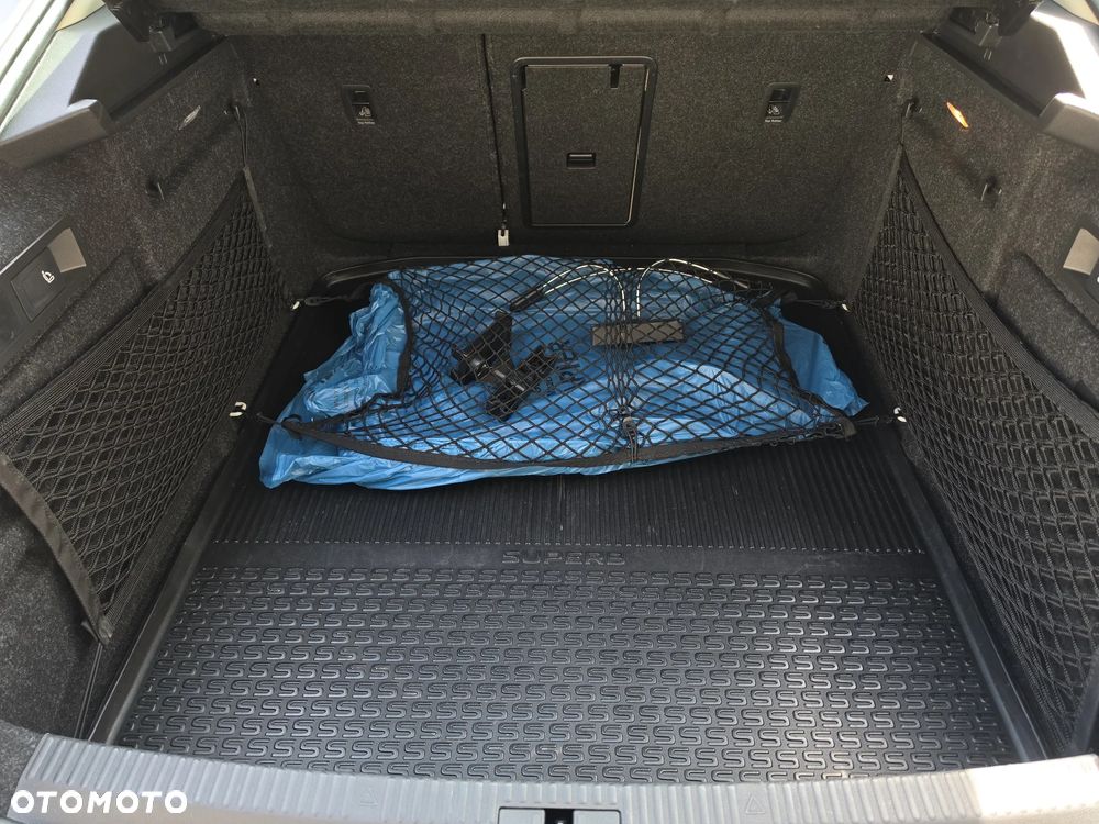 Skoda Superb 2.0 TSI Style DSG - 28