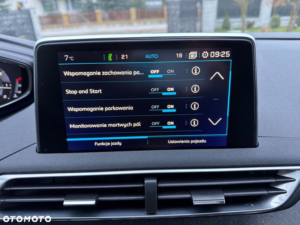 Peugeot 3008 HDi 115 Active - 23