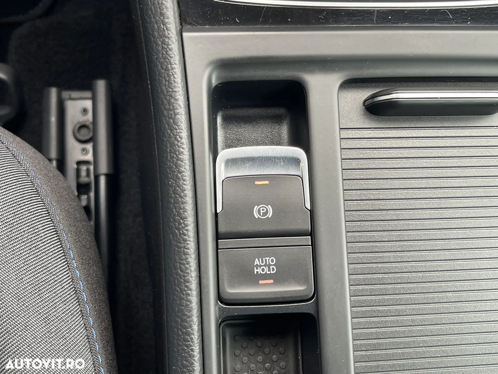 Volkswagen Golf Variant 1.6 TDI SCR Join - 33