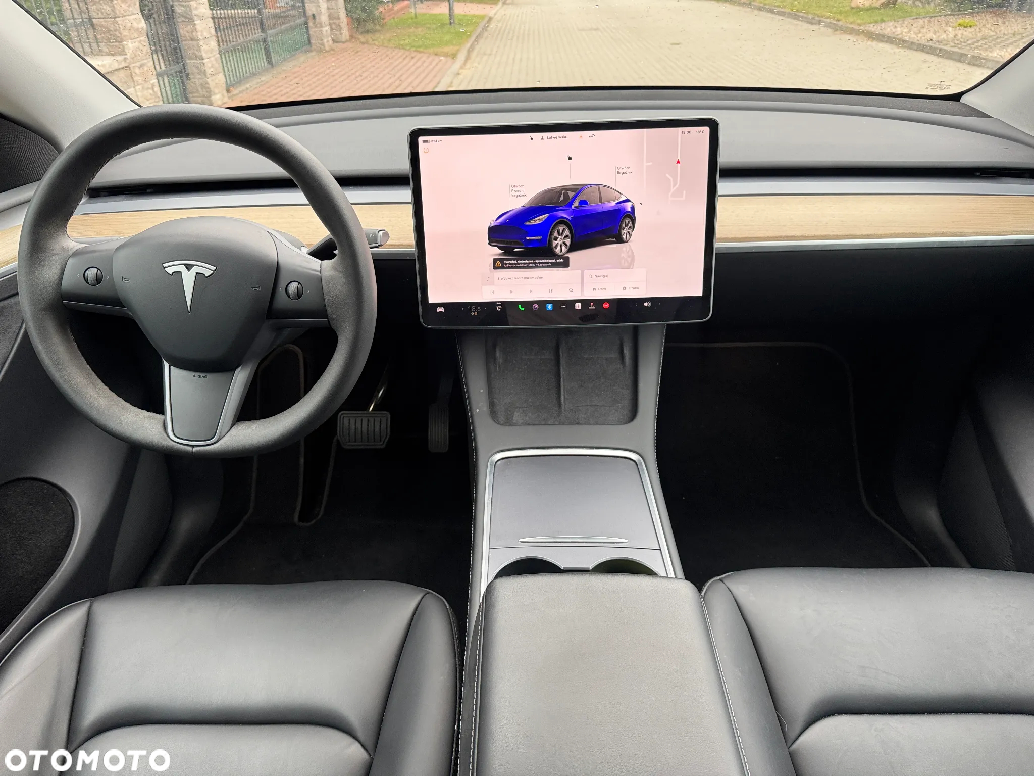 Tesla Y Model RWD - 3