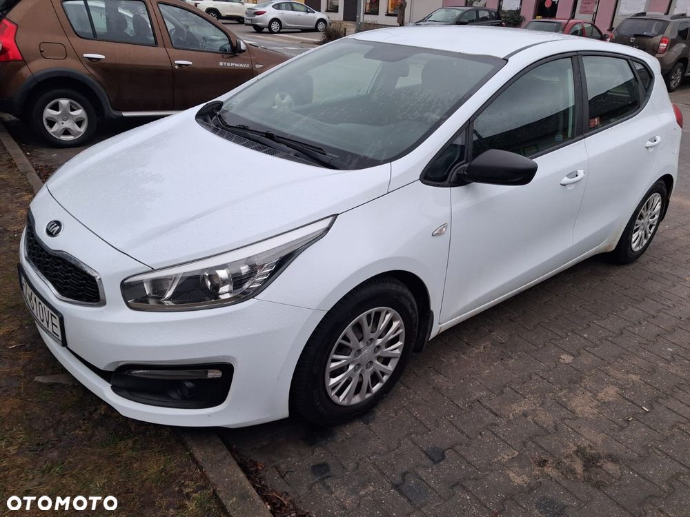 Kia Ceed 1.4 L - 1