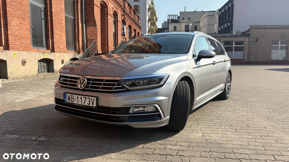 Volkswagen Passat - 8