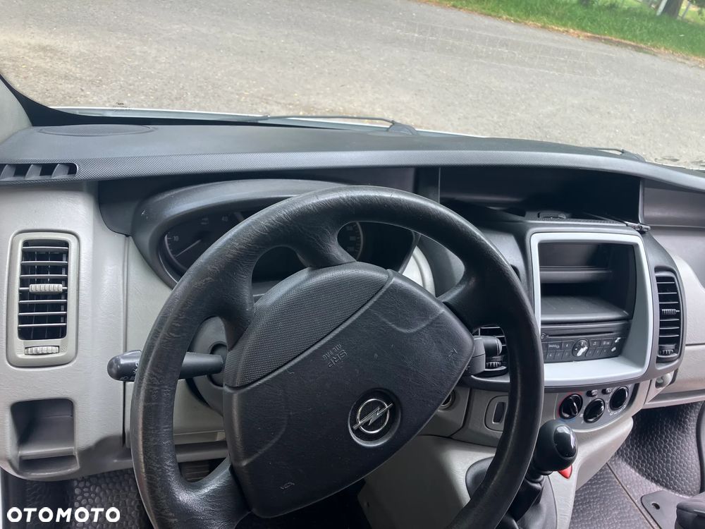 Opel Vivaro 2.0 Long (L2H1) - 13