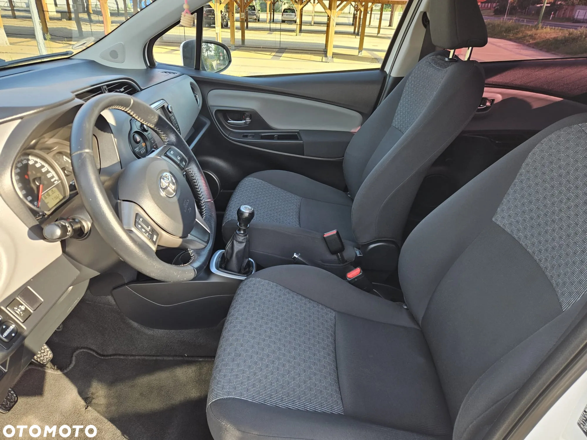 Toyota Yaris 1.33 Dynamic EU6 - 6