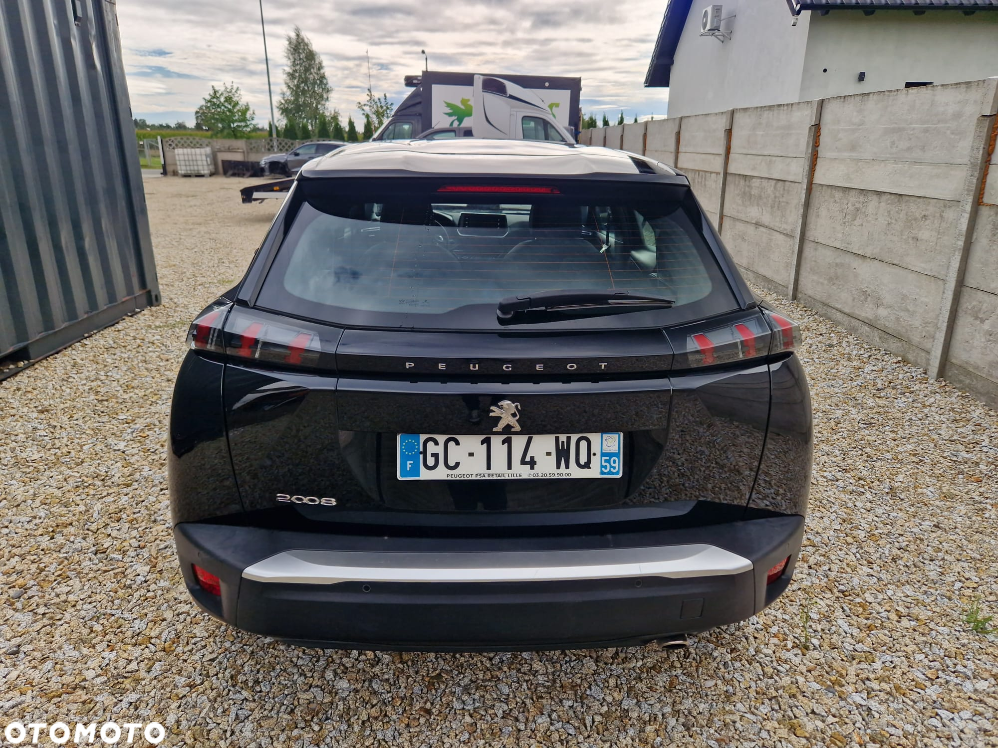 Peugeot 2008 - 4