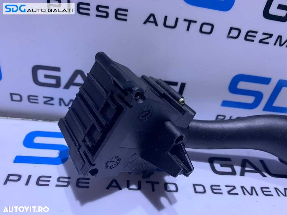 Maneta Stergatoare cu Computer Bord Audi A4 B6 Berlina Sedan 2001 - 2005 Cod 4E0953503B 4E0953503F [S0257] - 2