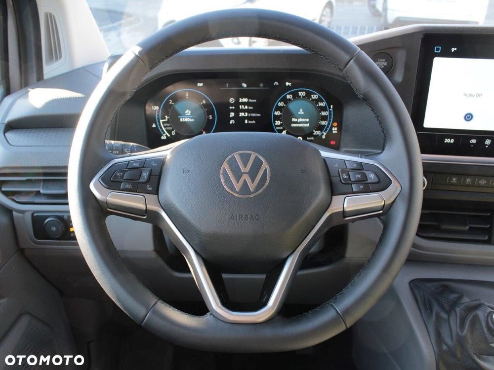 Volkswagen Caravelle - 18