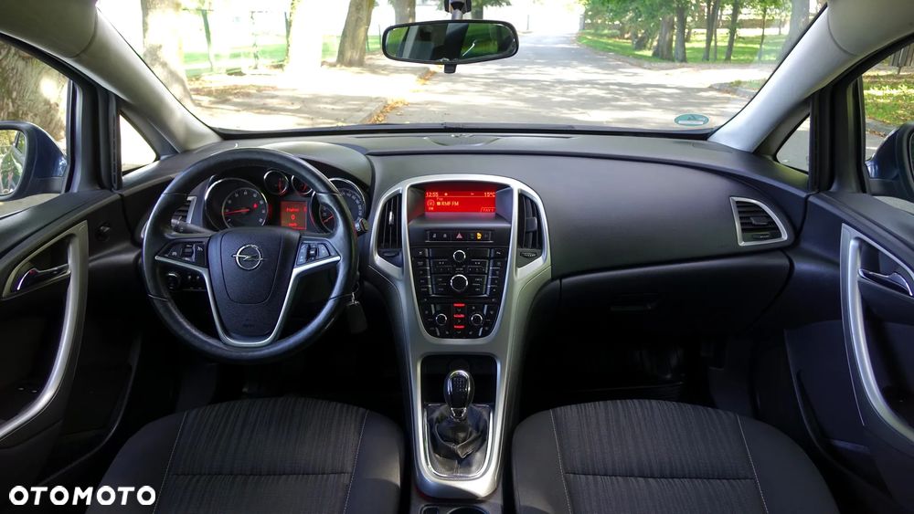 Opel Astra - 12