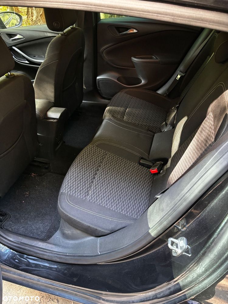 Opel Astra 1.4 Turbo Edition - 8