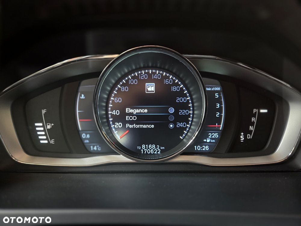 Volvo V60 Cross Country D4 Geartronic Summum - 20