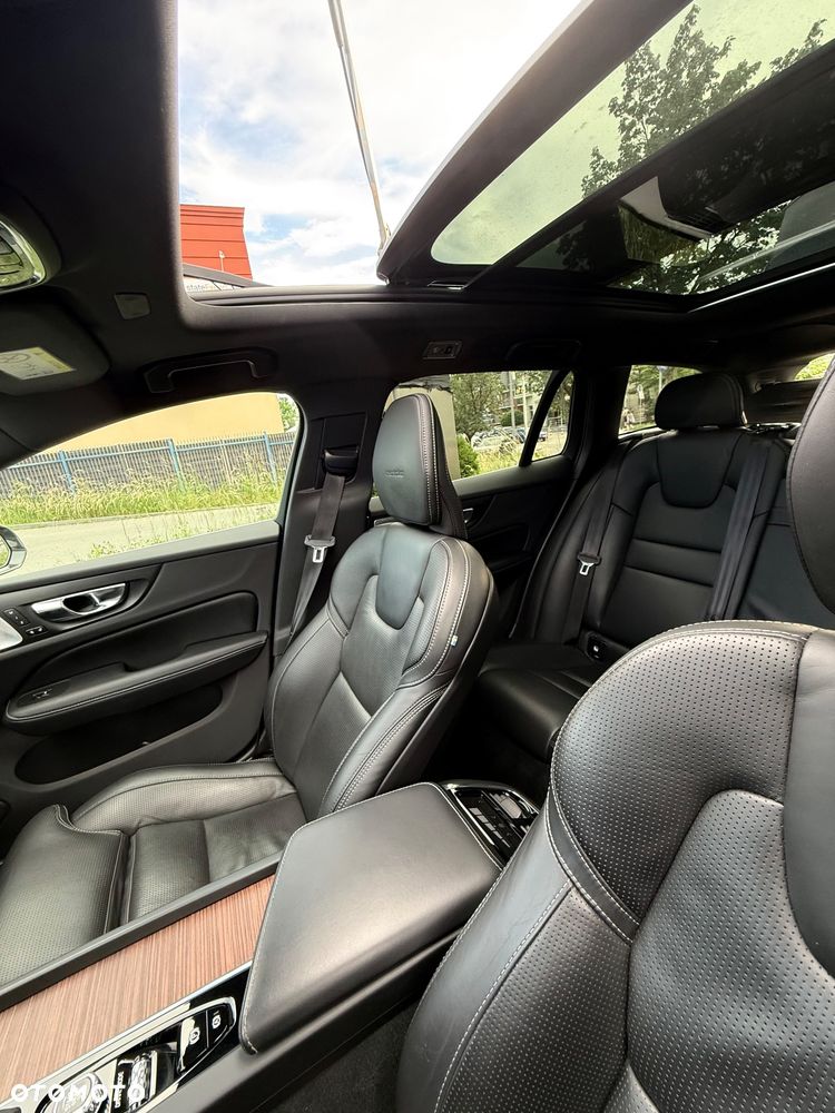 Volvo V60 T6 AWD Inscription - 29