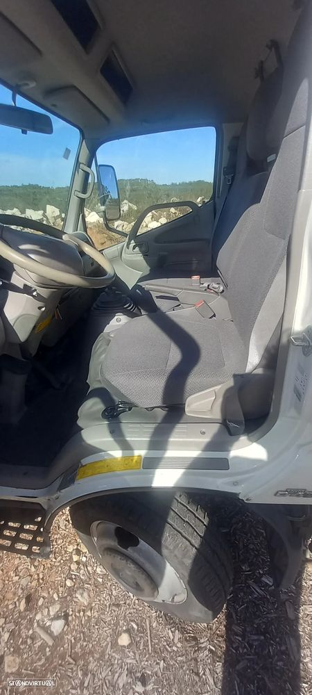 Toyota dyna M35 25 3000 D4D 144cv ano 2014 iva dedutivel - 4