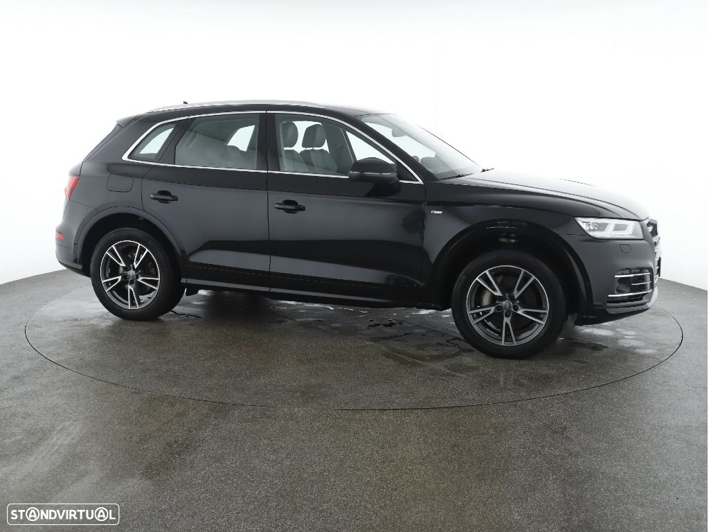 Audi Q5 55 TFSIe quattro Sport S tronic - 8