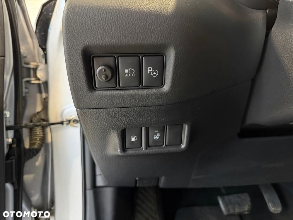 Toyota C-HR 1.8 Hybrid GPF GR Sport - 25
