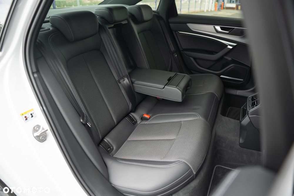 Audi A6 Limousine 45 TFSI S tronic design - 36