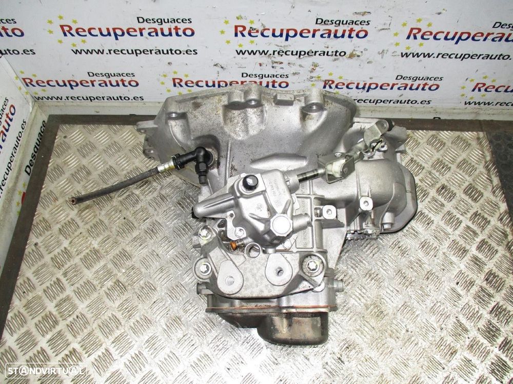 CAIXA VELOCIDADES OPEL CORSA C 2004 - 8