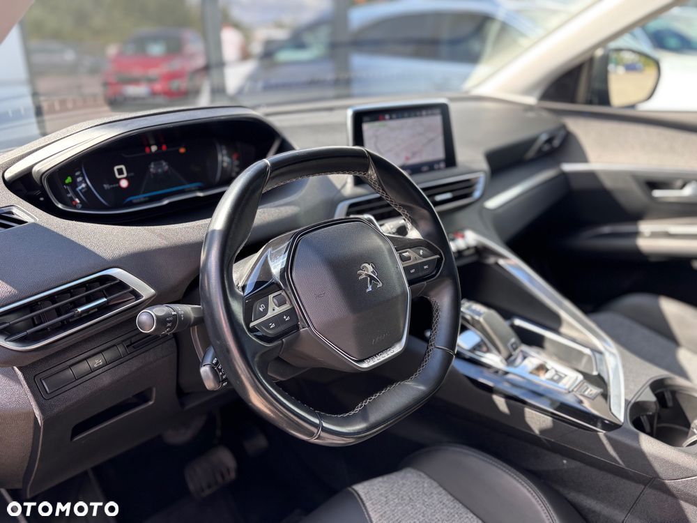 Peugeot 3008 1.6 BlueHDi Allure S&S EAT6 - 16