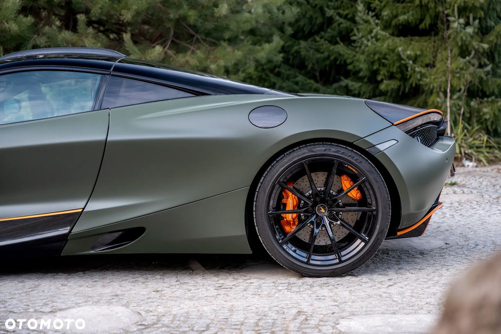 McLaren 720S Coupe - 15