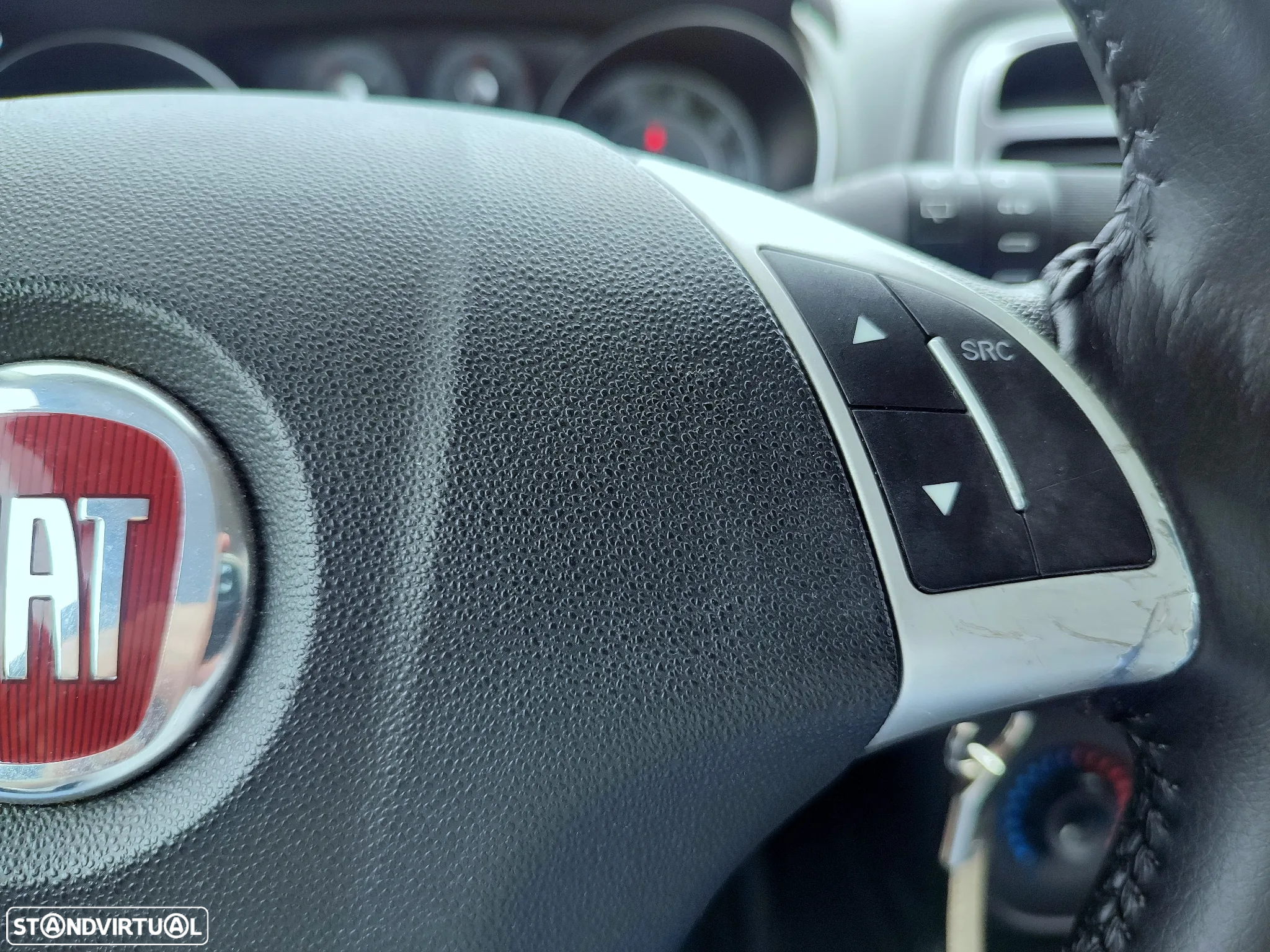 Fiat Punto - 18