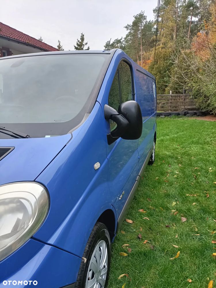 Renault Trafic - 12