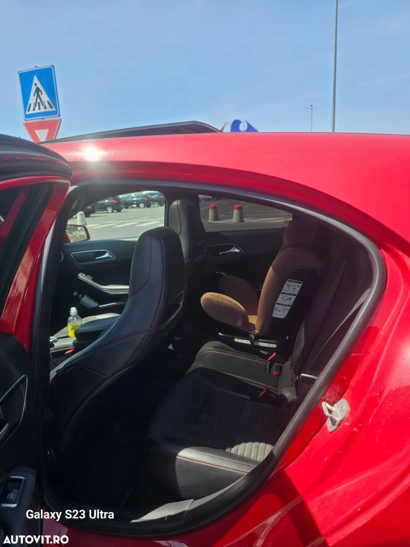 Mercedes-Benz A 180 (BlueEFFICIENCY) 7G-DCT AMG Sport - 7