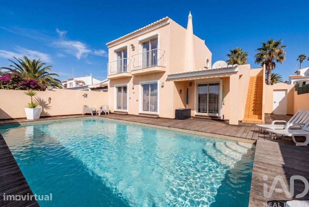 Casa / Villa T4 em São Gonçalo de Lagos de 180 m2 - Grande imagem: 2/38