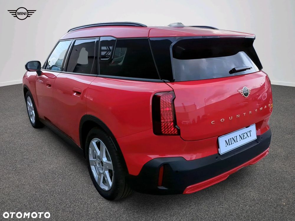 MINI Countryman SE ALL4 66.5kWh Linia Classic - 3