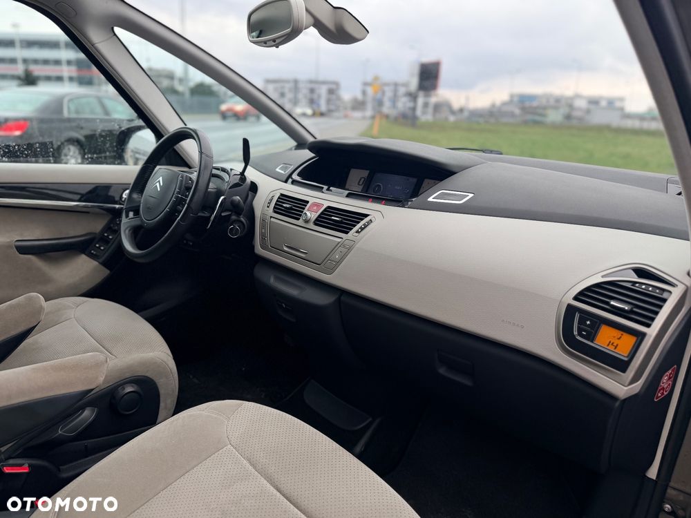 Citroën C4 Picasso - 17