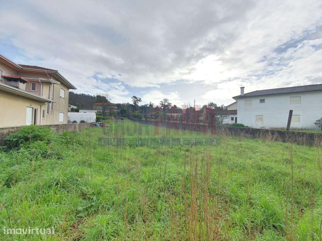 Terreno de construção em Carreira - Santo Tirso - Grande imagem: 2/8