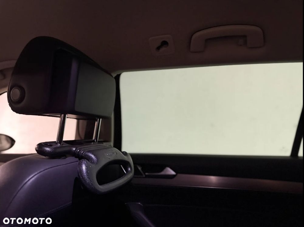 Volkswagen Passat 2.0 TDI SCR DSG Highline - 23