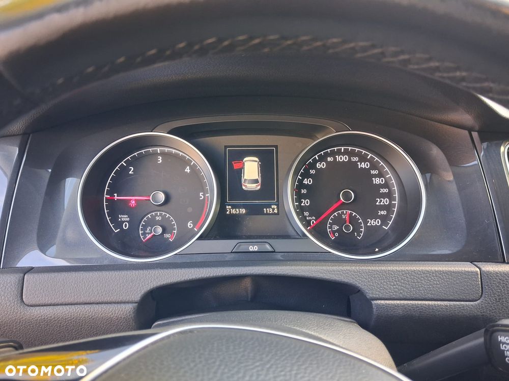 Volkswagen Golf - 15