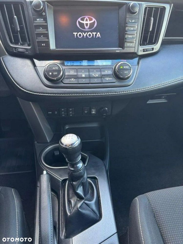 Toyota RAV4 2.0 Active 4x4 - 18