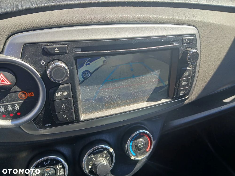 Toyota Yaris 1.33 VVT-i Edition - 11
